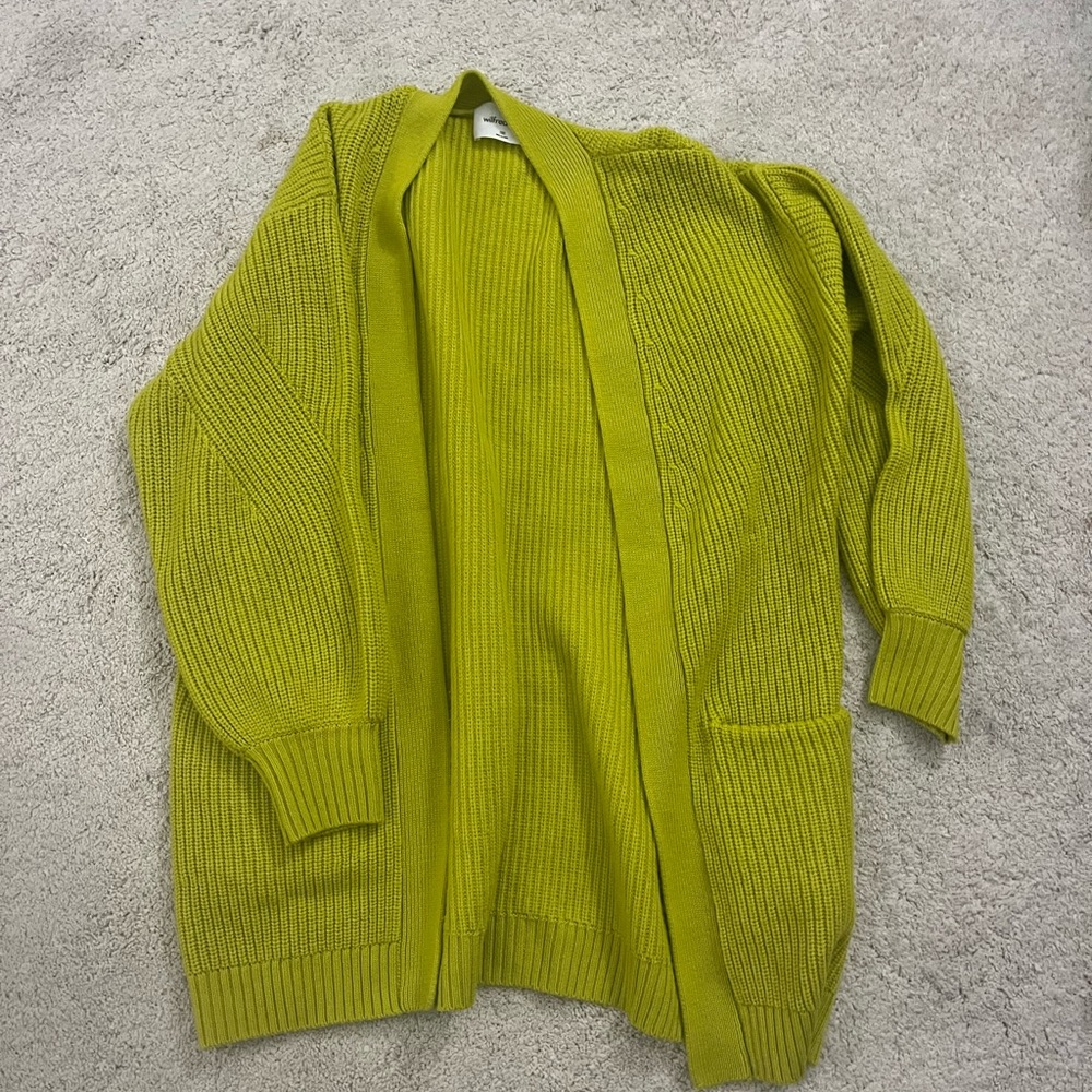 Aritzia cardigan